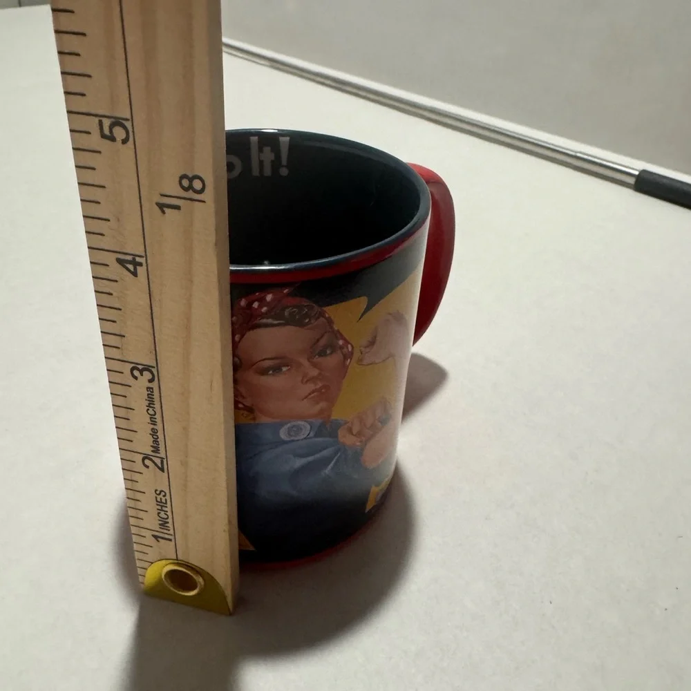 Smithsonian Brand 'Rosie The‎ Riveter' 4